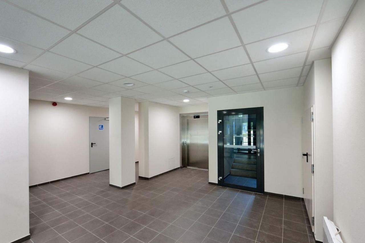 Modern Holiday Apartment Вильнюс Экстерьер фото